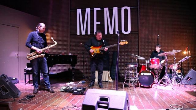 MEMO RESTAURANT  Music Club MILAN - Pippo Matino Silvia Barba Walter Calloni Joe la Viola