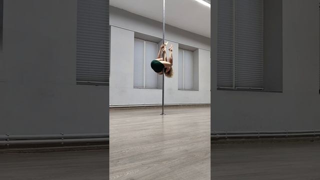 Pole Dance 20250109