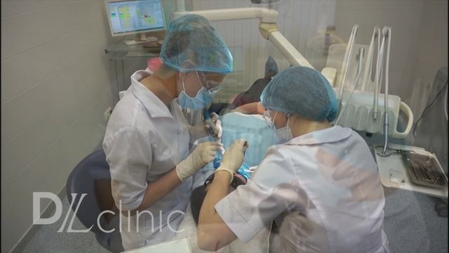 Осмотр и лечение зубов в DLclinic