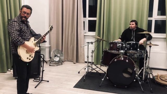 Когда нащупали кач  #музыканты #репетиция #гранж #grunge #live