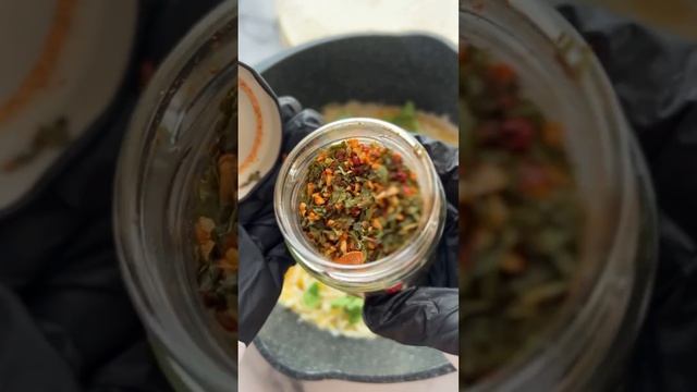 Тортилья с омлетом и сыром