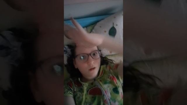 Незнаю что присылать так что вот
Песня#тренд#танец.