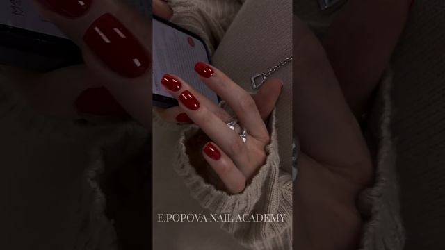 Красный маникюр на короткие ногти #shorts #самара #nails #nailart  #дизайнногтей #ногти #маникюр