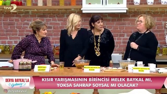 Derya Baykal'la Gülümse:  Melek Baykal Ve Sahrap Soysal'ın Kısır Tarifleri