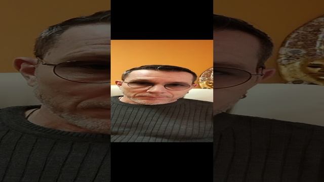 Страх общения и сверхконтроль, хотели, как лучше, а получилось...