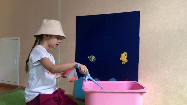 Polly Fishing