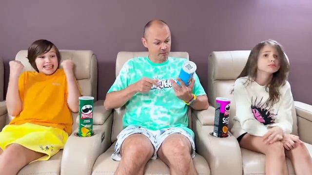 Макс и Катя игнорируют папу целый день