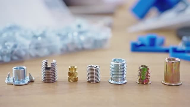 Соединение пластиковых деталей с помощью резьбовых соединений