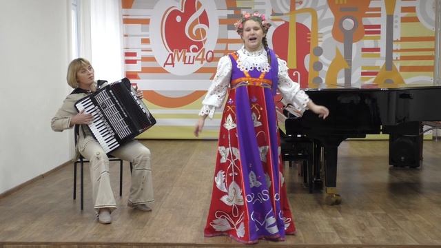 Максимова Света Лапти