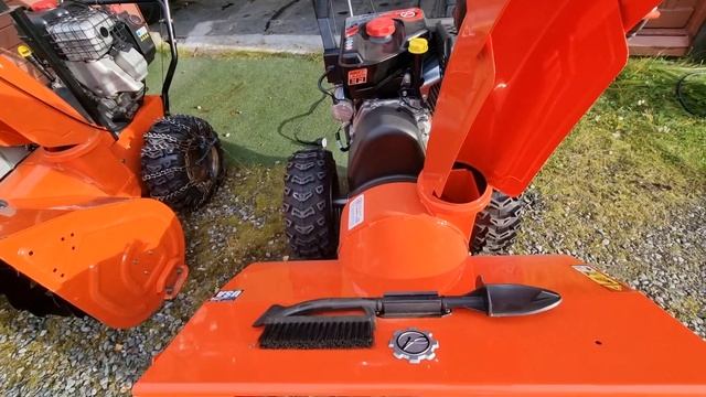 Ariens Hydra Pro 32 efi vs 10 year old Pro 32 13hp.