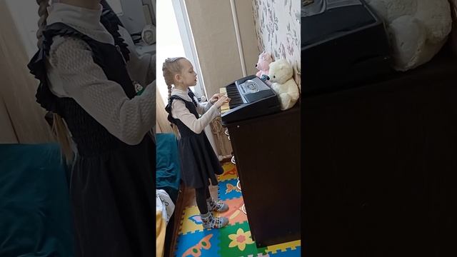 Пусть бегут неуклюже. Песня крокодила Гены. #залетайвтренды#фортепиано