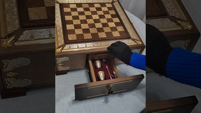Мини-бар с шахматами "Гроссмейстер"