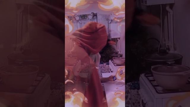 мой второй голос шепчет