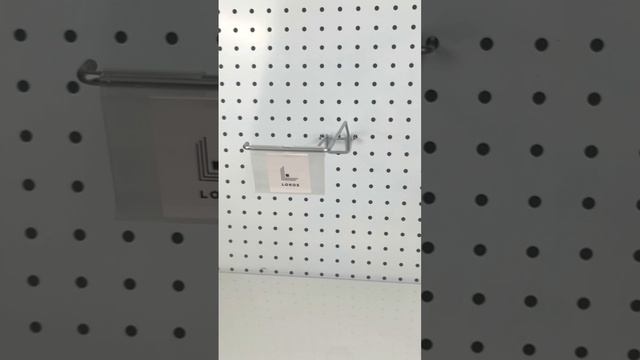 Крючок для перфорированной панели одинарный с ценникодержателем L=250мм, шаг 50мм,цинк