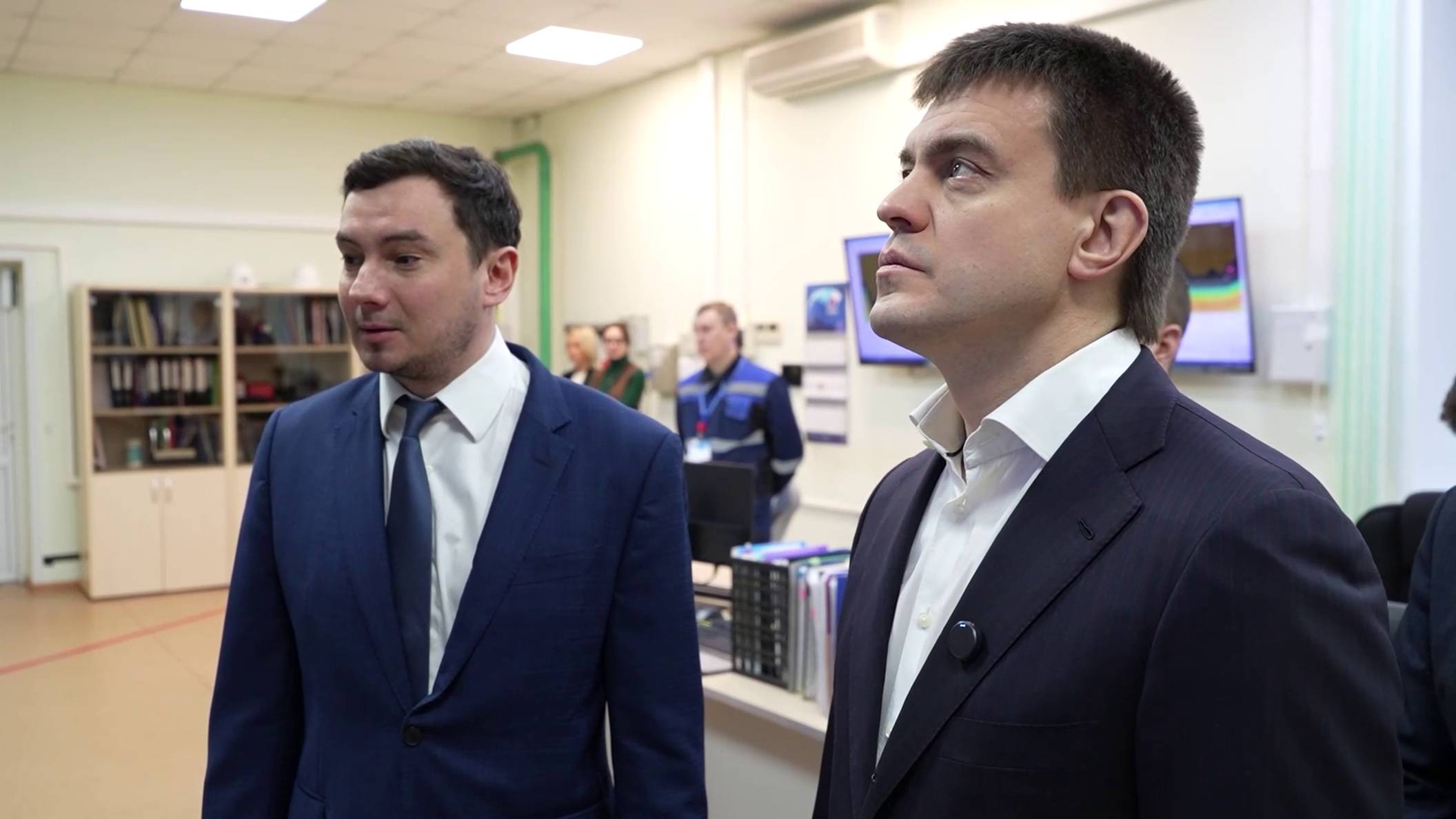 Программа "Главные новости" на 8 канале от 15.01.2025 Часть 1