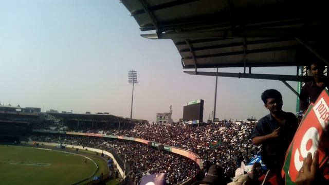 Live (Hidden Cam) From The Mirpur Cricket Stadium (Must Watch)