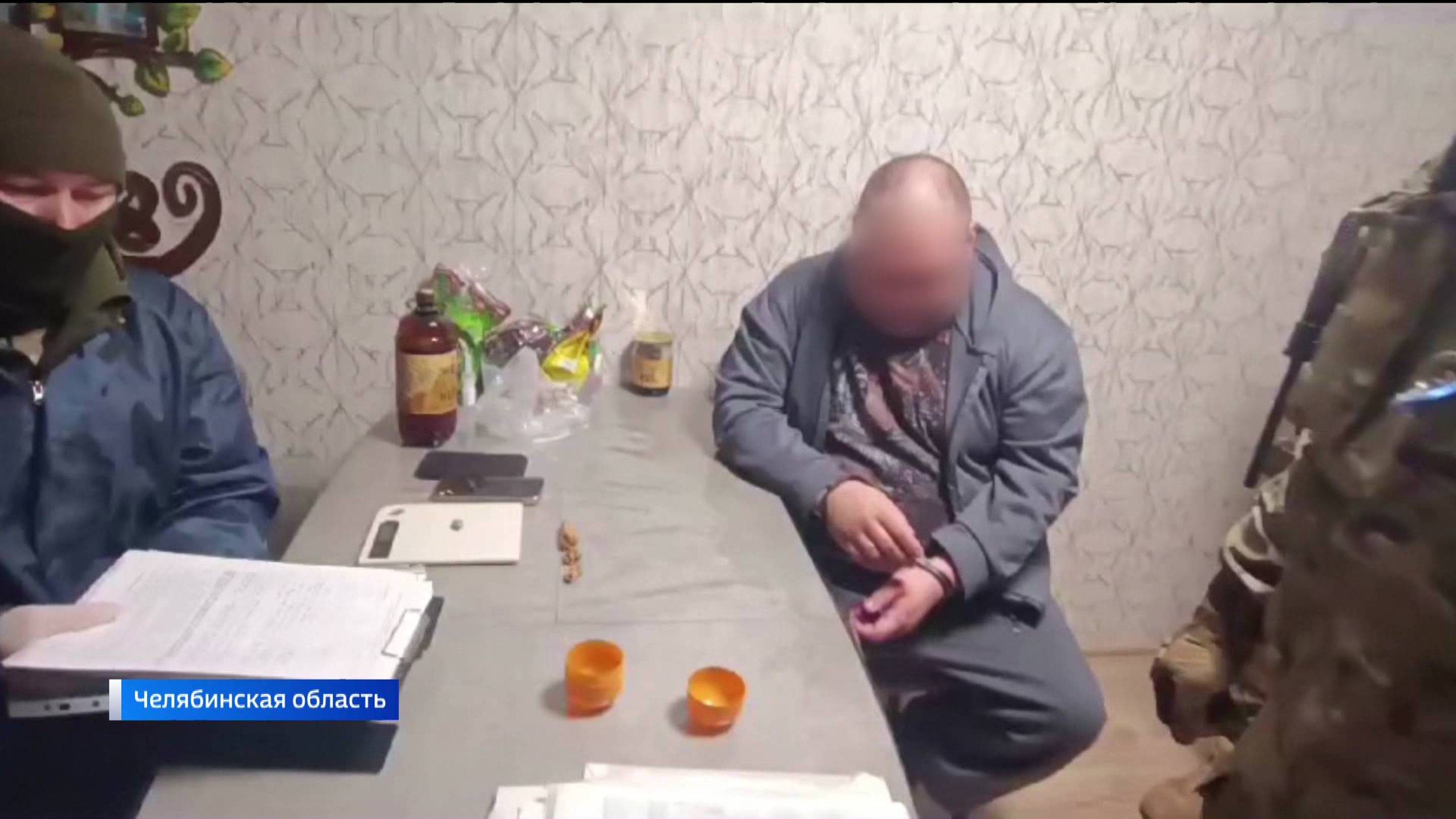 В Башкирии сотрудники ФСБ нагрянули в дом "золотого магната"