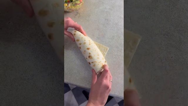 Правильно завёрнутая Шаурма...🌯😋