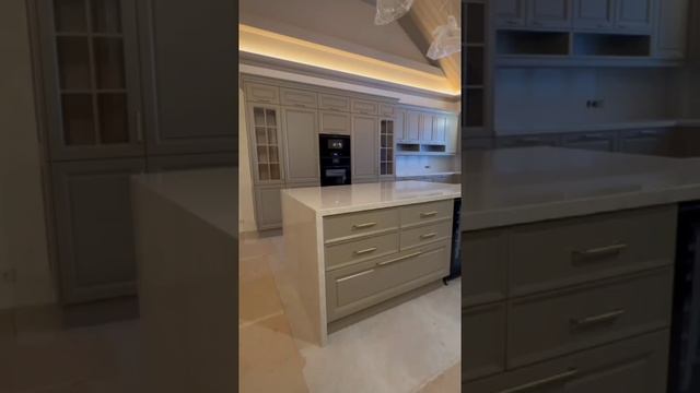 Кухня в загородном доме