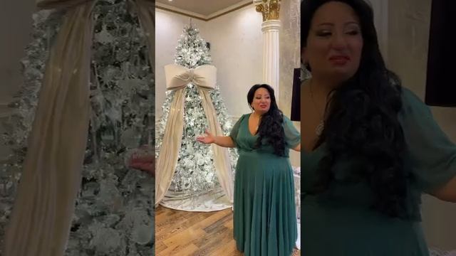 Один Два Три ЕЛОЧКА ГОРИ!!! С НОВЫМ ГОДОМ!