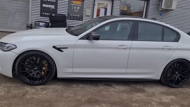 Bmw M5 JUDD WHEELS model one 21' BERIVA