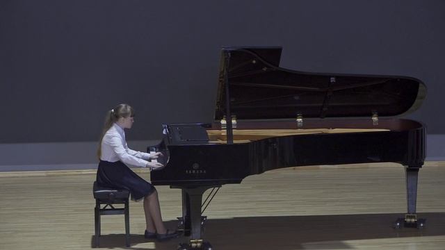 Пушкина Злата. Д. Кабалевский Прелюдия h-moll. Ф. Шопен Вальс cis-moll op 64 № 2