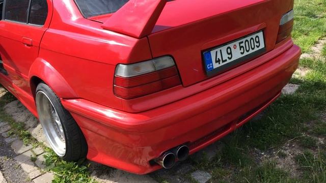 BMW E36 325i rieger