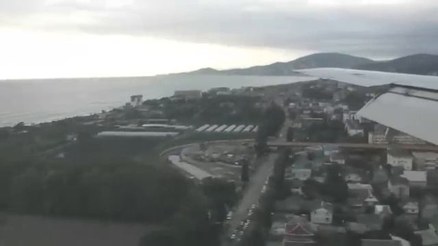 Посадка Ил-86 в аэропорту Сочи-Адлер. Ilyushin IL-86 landing at Sochi International Airport