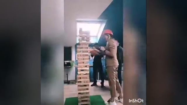 Играем в СУПЕР Гигантская МЕГА Дженга XXL (Big Jenga)