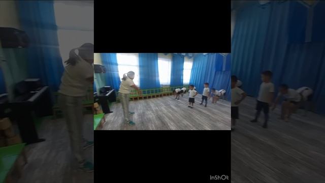 О.О.М видеоэссе