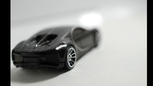 Showcasing Hot Wheels Bugatti Chiron 2019 - 2020