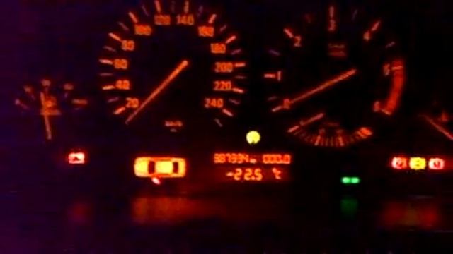 bmw tds e39 cold start -26 *C.wmv