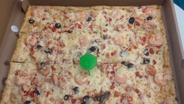 Ужин. Пицца морские дары.🍕🦐
