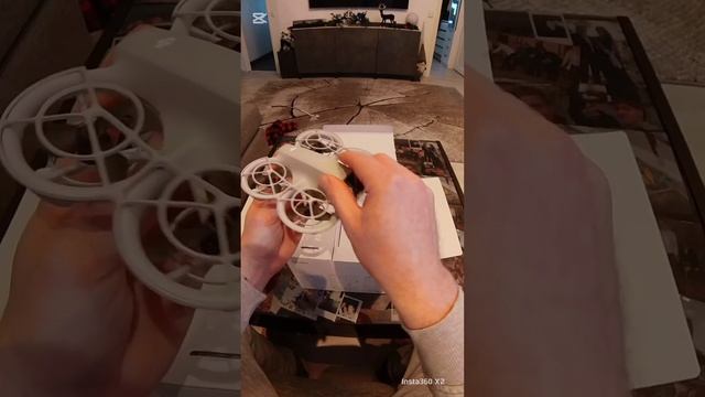 Распаковка и обзор DJI Neo Motion