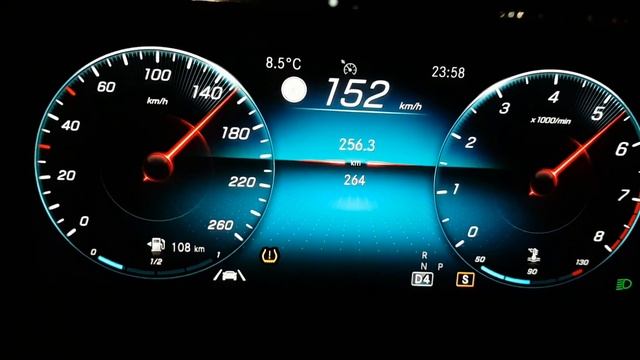 Mercedes A-Klasse W177 A250 Beschleunigung 0 bis 200 Km/h Tachovideo Acceleration