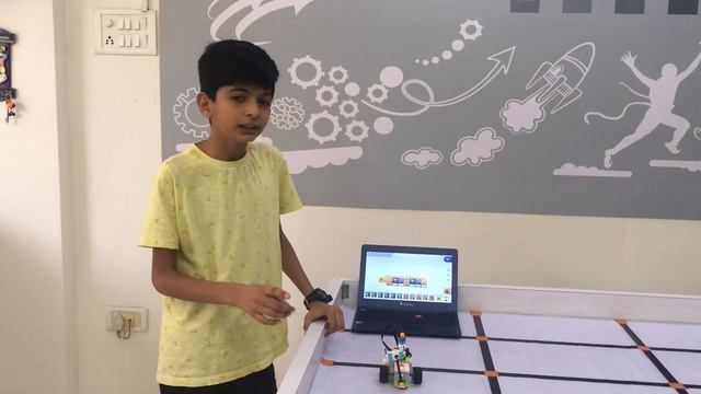 Lego Wedo 2.0 Milo The Science Rover Using Tilt Sensor Explain By Siddharth Agath From RFL Porbanda