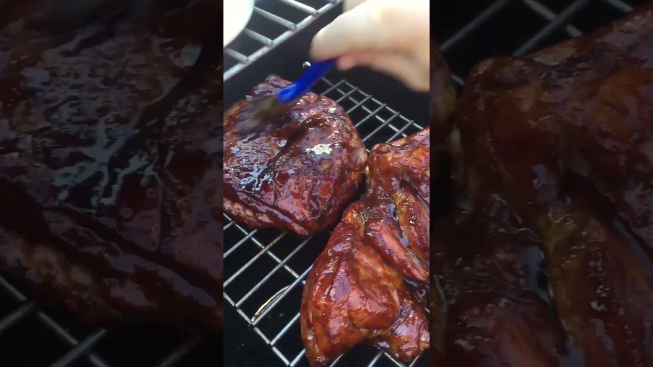 Smoking pork ribs in a barrel