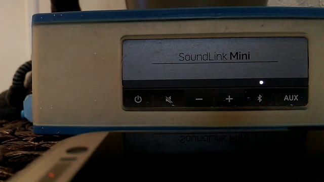 Bose Soundlink Mini turns off while playing on bluetooth