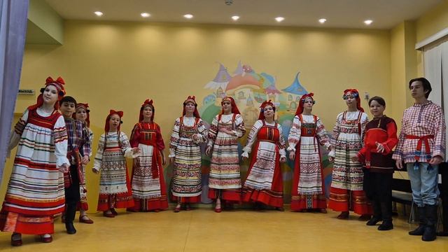 Образцовый коллектив фольклорная студия "Лазоревый цветок " фольклорный ансамбль "Лазоревый цветок "