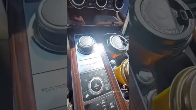 Минусы range rover vogue