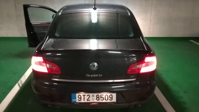 Superb V6 3.6l SOUND