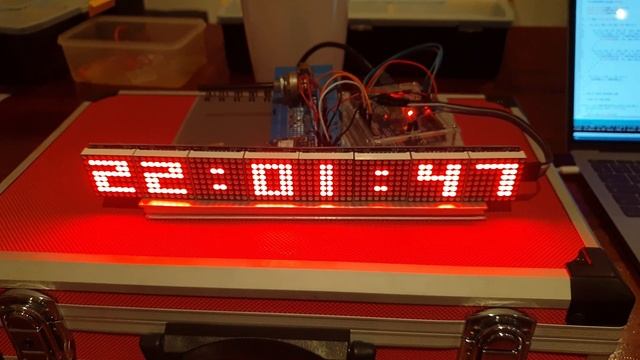 Arduino GPS Pinwheelnstyle LED Matrix Clock