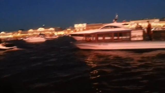 We go and watch the salute in honor of the Russian navy day. Едем и смотрим салют в честь дня ВМФ Р