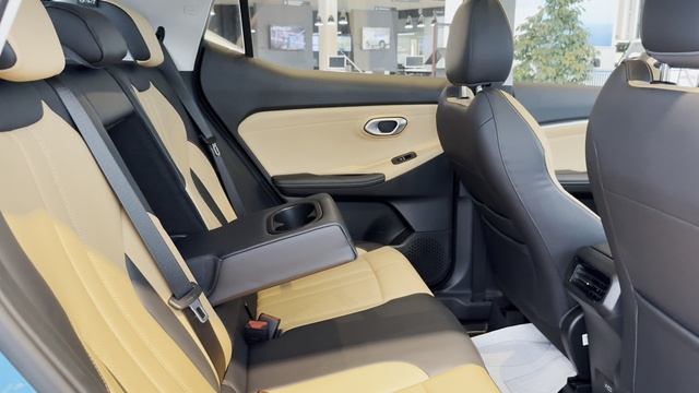 GAC GS3 комплектация GL цвет синий салон коричневый