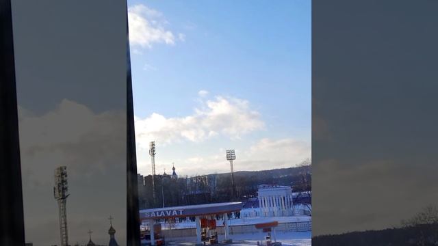Залети!