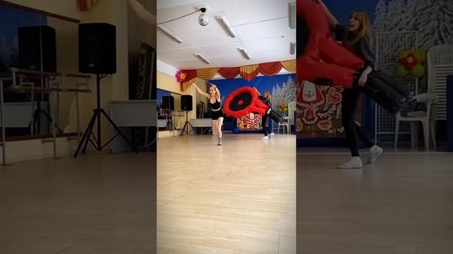Тренировки юмор танцы