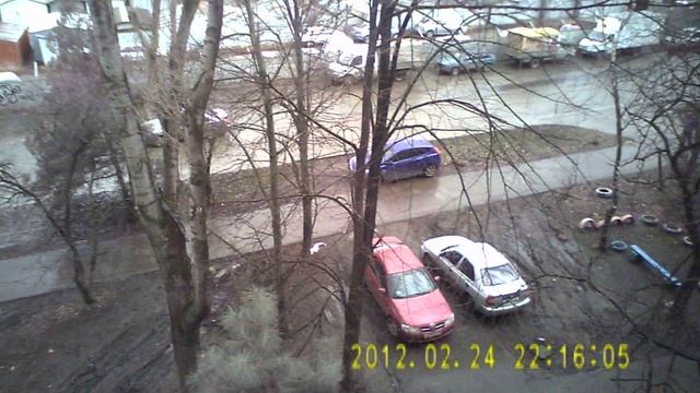 ETOP t8000 1080P Mini Camcorder: rainy day sample video