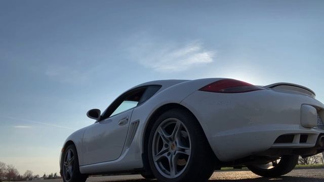 Porsche Cayman 987.2 Carnewal GT exhaust launch sound