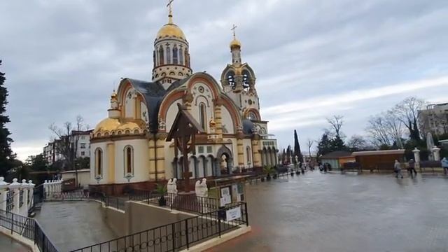 Сочи православный КАФЕДРАЛЬНЫЙ СОБОР РАВНОАПОСТОЛЬНОГО КНЯЗЯ ВЛАДИМИРА