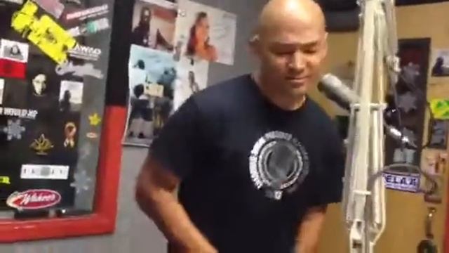 Slick Vic yells a joke